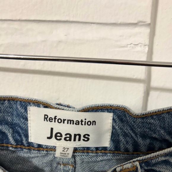 Reformation Wilder High Rise Relaxed Jean Shorts - Picture 4 of 5